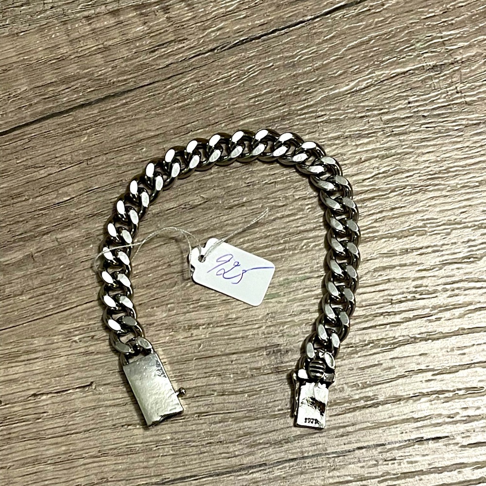 Sterling Silver 925 Solid Cuban Link Bracelet - Picture 2 of 3